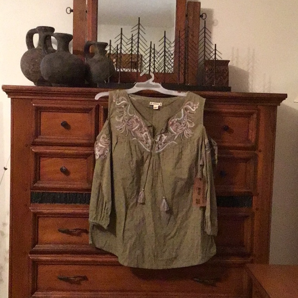 XL Women's Olive Embroidered Top by Ruff Hewn